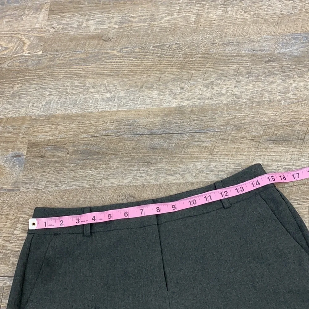 New York and Co Gray Dress Pants 2Tall - Picture 10 of 12